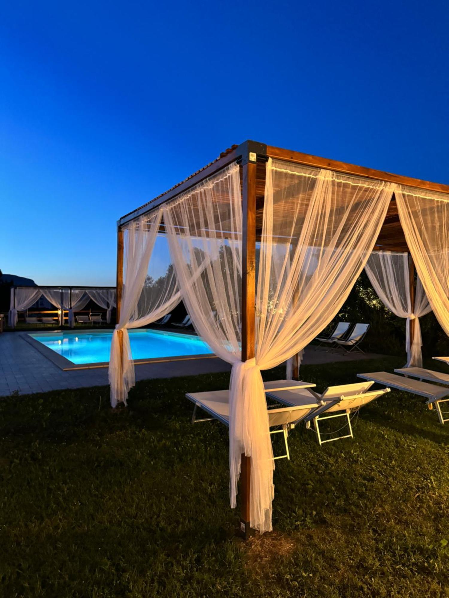 Agriturismo Le Grange นูมานา ภายนอก รูปภาพ